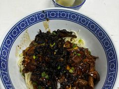 -沪西老弄堂面馆(定西路店)