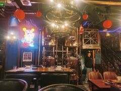 -爱啤精酿·民谣酒馆(滨江店)