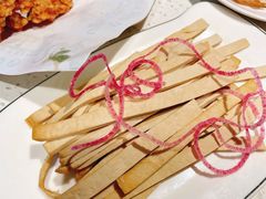 厚百叶-三人行骨头王火锅(长寿店)