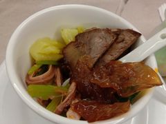 -南京悦客假日酒店