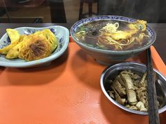 -老新隆牛肉锅贴(新街口店)