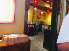 -富正毅三下锅·湘西韵味(天门山索道店)