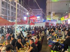 大堂-有奴思烤肉·清真(正宁路店)