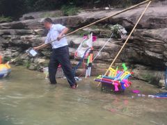 -雅鲁激流探险漂流