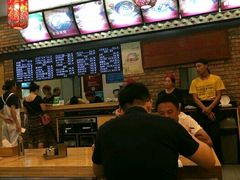 -秦香陕西食府(华贸天地店)