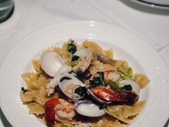 海鲜意大利蝴蝶面-Mogul Eatery·大亨餐酒馆