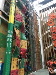 -乐8运动馆·桐语运动乐园(南湖二路店)