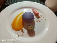 -圣丰索菲特·2 On 988 Café 自助餐厅