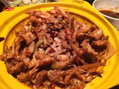 牛蛙煲-多嘴肉蟹煲(万达店)