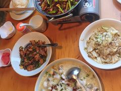 -湘阁里辣(南岭购物广场店)