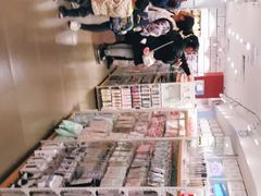 -名创优品(江南新地店)