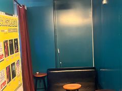 -荒岛实景沉浸密室(江汉路1店)