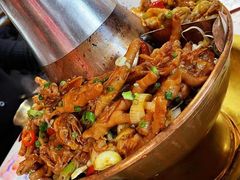 -老佛爷铜炉蛙锅(挂绿店)