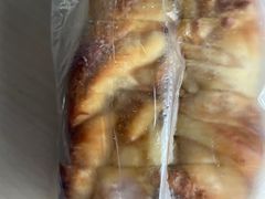 -Dough&Joe团憩(瑞虹天地月亮湾店)