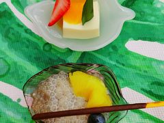 -亮马河饭店翠雅咖啡厅