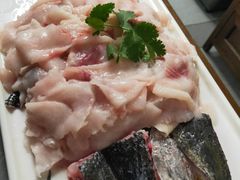-渔小仙火锅(六一北路店)