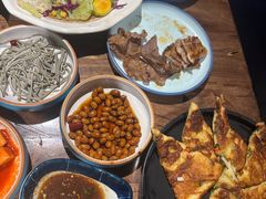 -明洞阿姨·韩式酱蟹烤肉·创意料理(三元桥店)