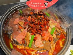 -辣尚瘾·烤鱼·新川菜(牡丹园直营店)