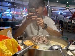 -浪里寻·臻牛养生牛肉火锅(方圆荟店)