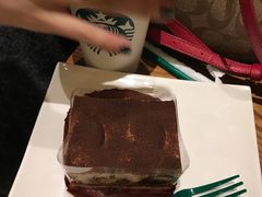 -星巴克臻选(成都环球乐天店)