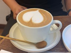 焦糖肉桂拿铁-Ten Olives甜点