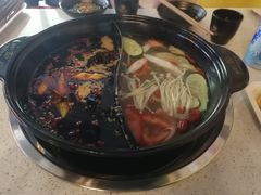 鸳鸯锅-正宗钢管厂五区·小郡肝火锅·串串香(商品街总店)