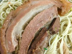 -肥佬良扣肉粉面店(梧州总店)