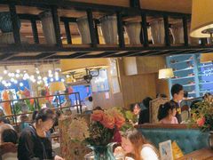 -领鲜活海鲜榴莲自助火锅(东门店)