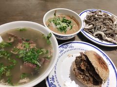 -老爆肚满五香烧牛羊肉
