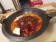 -黄潇洒老火锅(九眼桥宏济巷店)