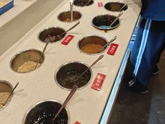 -钢管厂五区小郡肝串串香火锅(梅川路店)