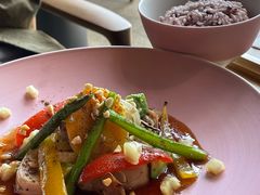 香草盐曲烤嫩鸡-茑屋书店(天目里店)