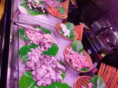 -领鲜活海鲜榴莲自助火锅(东门店)