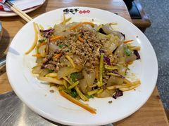 -咱屯子铁锅炖直营店(保利店)