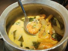 -大头虾越式风味餐厅(光明广场店)