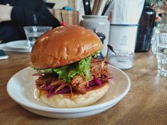 手撕猪肉汉堡-RAC BAR(安福路店)