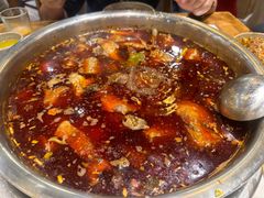 -肖肖酸萝卜鱼火锅(总店)