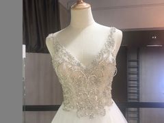-圣霏亚礼服租赁·主持人服装租赁(上海静安总店)