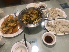 -黄家饺子东北特色菜馆(湖滨商业街店)