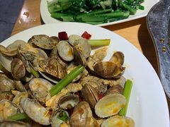 -休记光头香辣蟹干锅店(衣冠庙店)