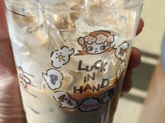 -虹桥艺术中心