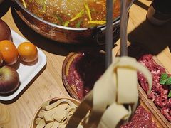 -黔诚多彩火锅(甲秀楼店)