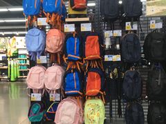 -迪卡侬(西三旗店)