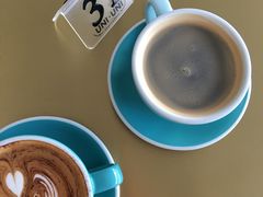 -UNI UNI(环亚凯瑟琳店)