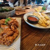 4个人去吃点了7个菜根本吃不光