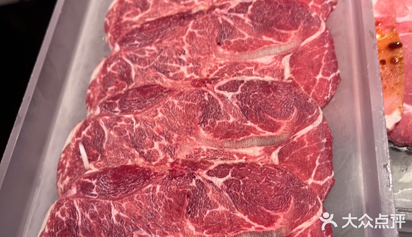 一家氛围感超好的烤肉店！