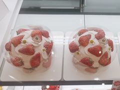 -花花卷卷·鲜食蛋糕(泉屋店)