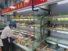 自助取餐区-大连理工大学中心-食堂