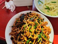 -三百碗宝应长鱼面(板仓街店)