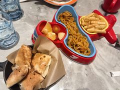 -必胜客(东大桥店)